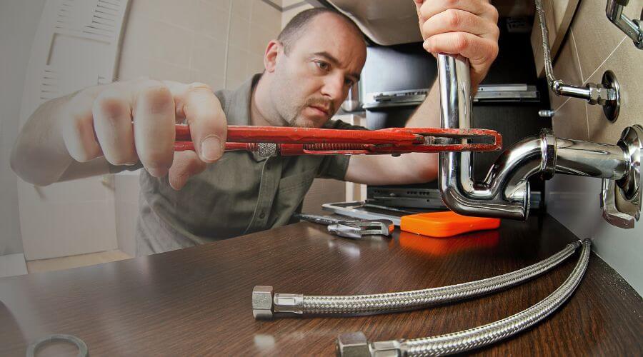 Local expert plumbing services in Mound City, MO